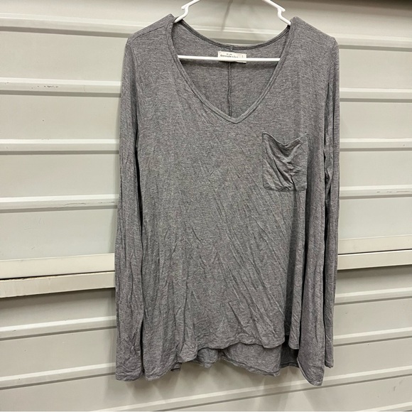 Abercrombie & Fitch Y2K Grey long Sleeve Shirt Deep V Neck SMALL - Picture 1 of 3